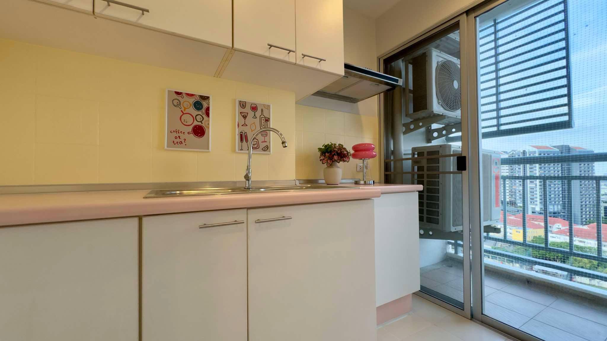 🔥 ขายด่วน! คอนโด Le Rich Rama 3 (เลอริช พระราม 3) 🔥 💰 เพียง 3.5 ล้านบาท เท่านั้น! (ค่าโอนคนละครึ่ง)