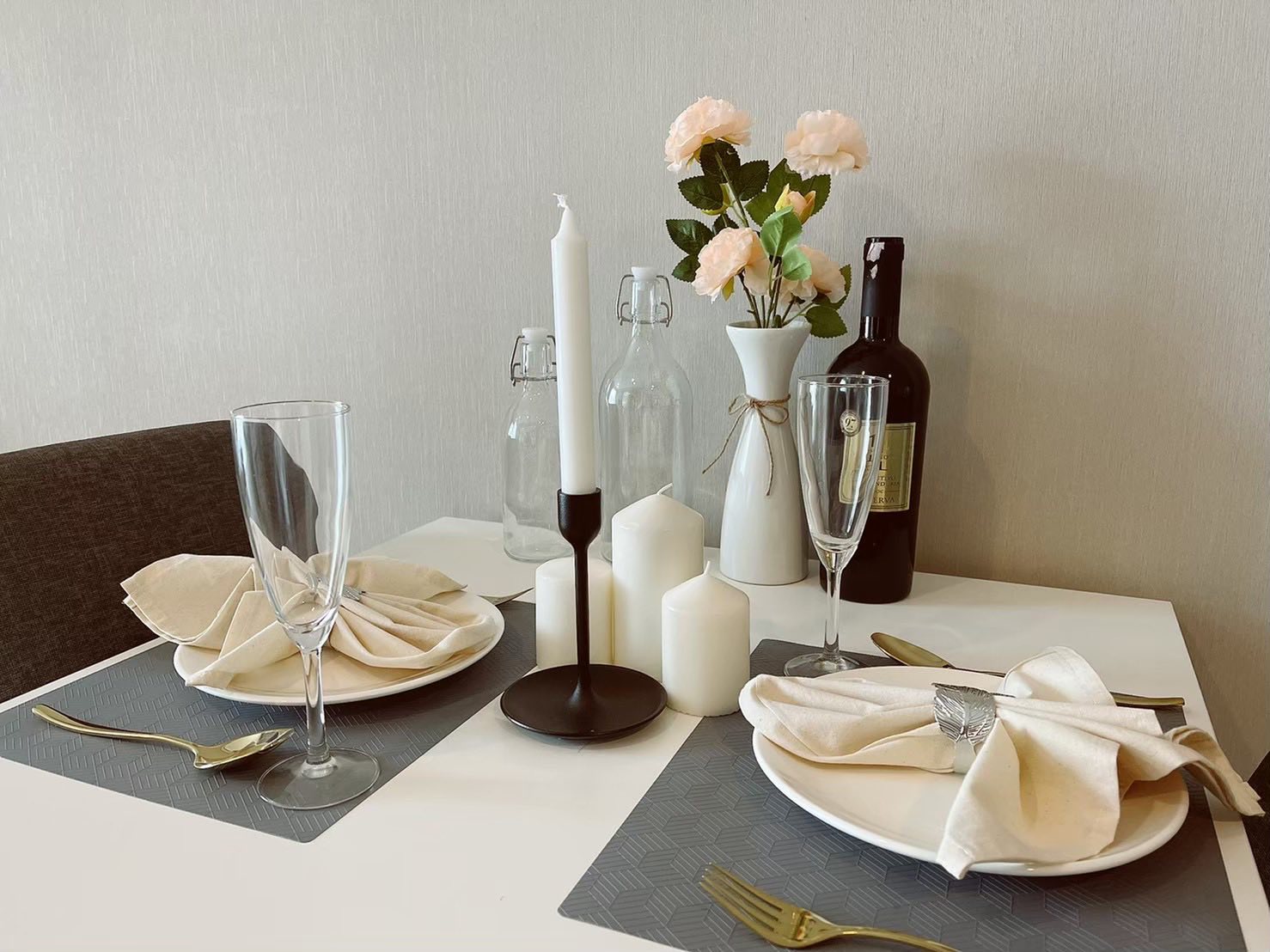 ให้เช่าคอนโด Metro Luxe Ratchada (เมโทร ลักซ์ รัชดา) ตึก D – ห้องใหญ่ 36 ตร.ม.