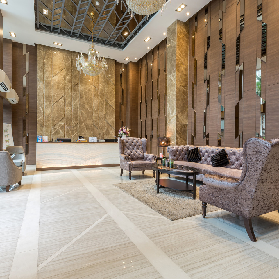 ให้เช่าคอนโด Inter Lux Residence (อินเตอร์ ลักส์ พรีเมียร์ สุขุมวิท 13) 2 ห้องนอน 2 ห้องน้ำ