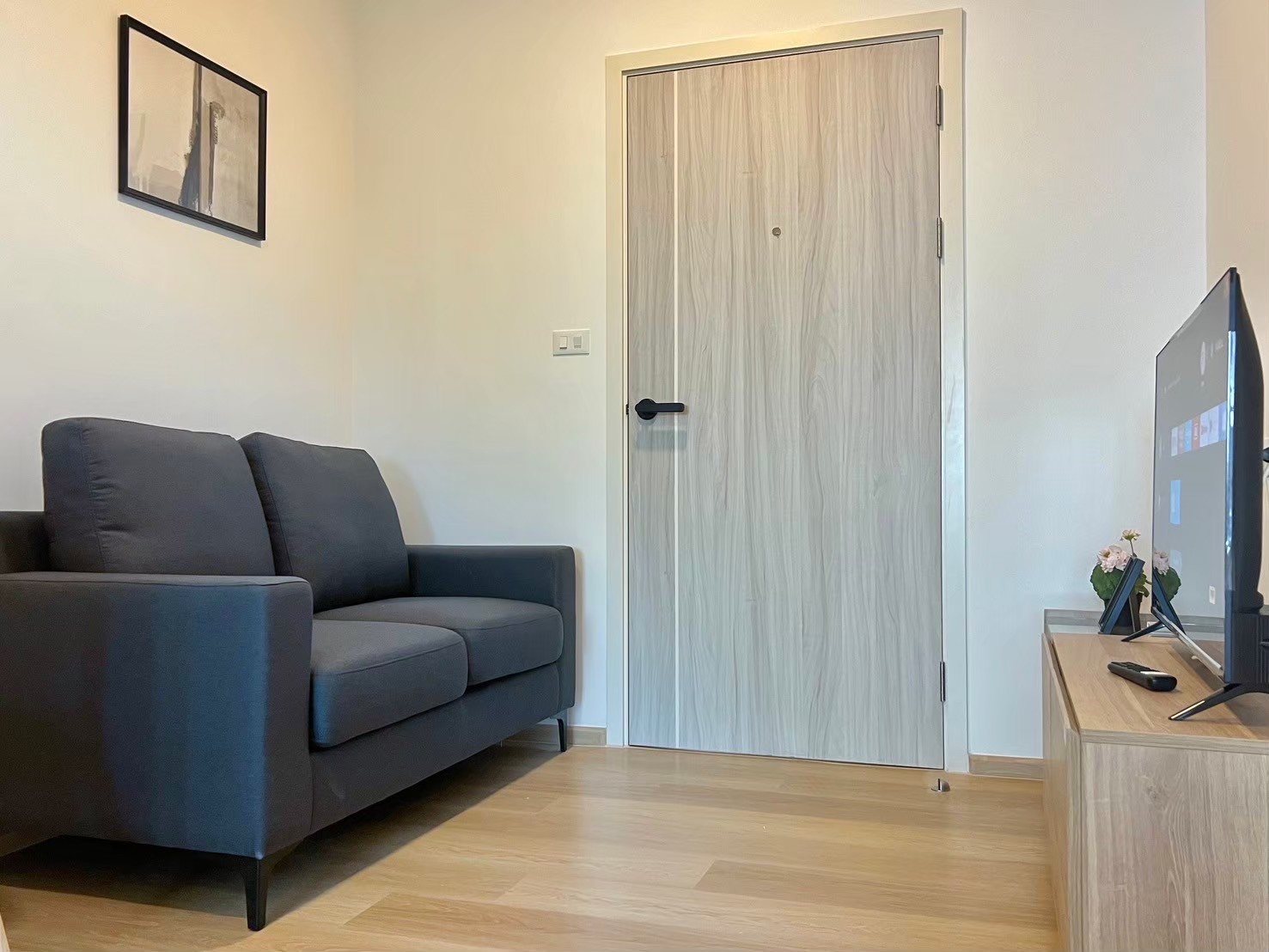 ให้เช่าคอนโด ชีวาทัย ฮอลล์มาร์ค ลาดพร้าว–โชคชัย 4 เฟส 2 / For Rent Chewathai Hallmark Ladprao–Chokchai 4 Phase 2 (English below)