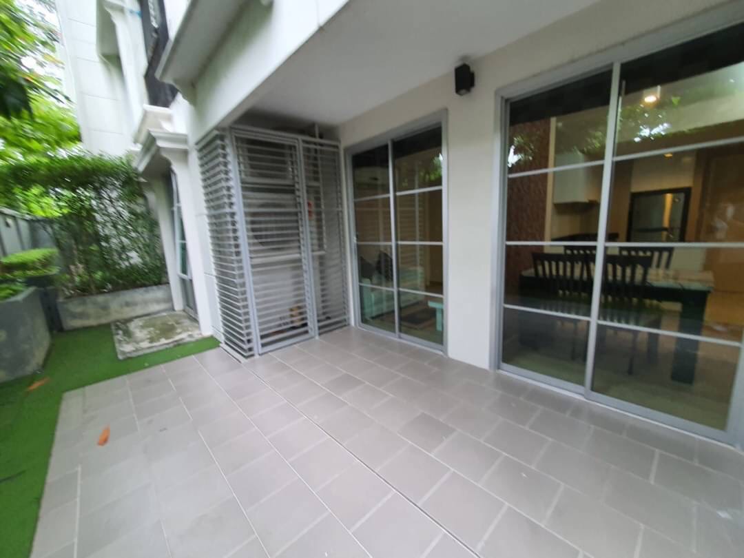 ขาย / เช่าคอนโด Maestro 39 (มาเอสโตร 39) 2 ห้องนอ 2 ห้องน้ำ ขนาด 96 ตรม (รวมพื้นที่สวน) ห้องแต่งครบพร้อมเข้าอยู่