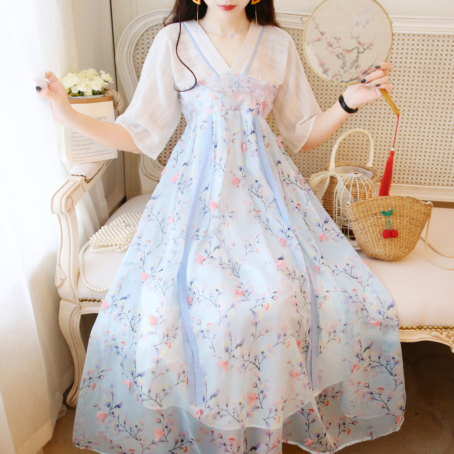 พรีออเดอร์ : Hanfu เดรสยาวชีฟองสไตล์จีนวินเทจประยุกต์ แบบสวยหวาน มีให้เลือก 3 สีค่ะ