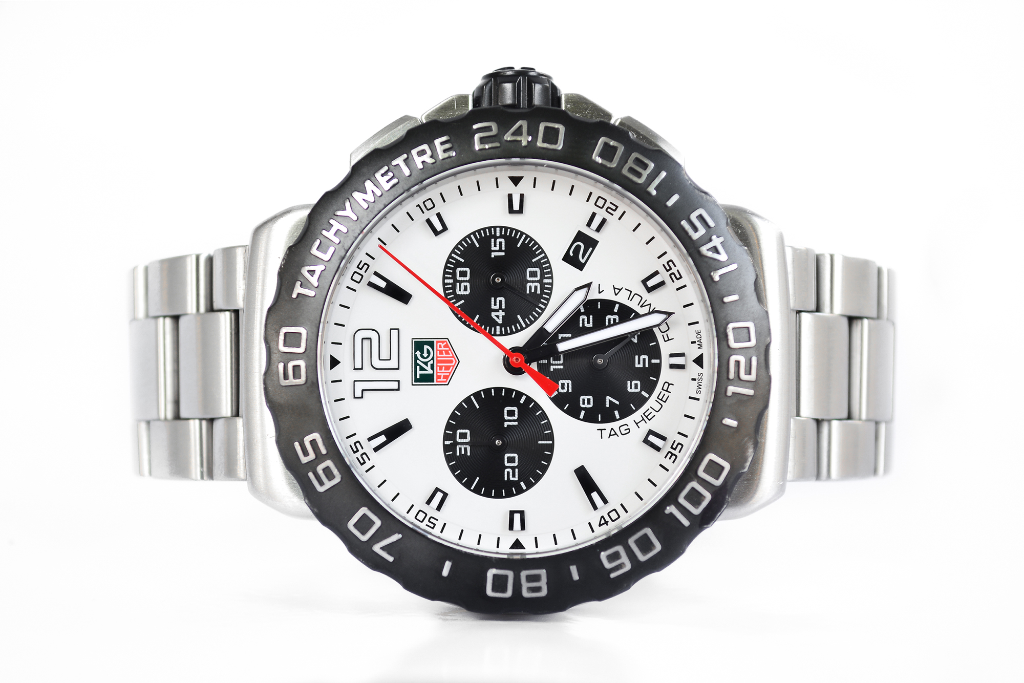 Tag Heuer Formula 1 Chronograph หน้าขาว สายเหล็ก (Sold)