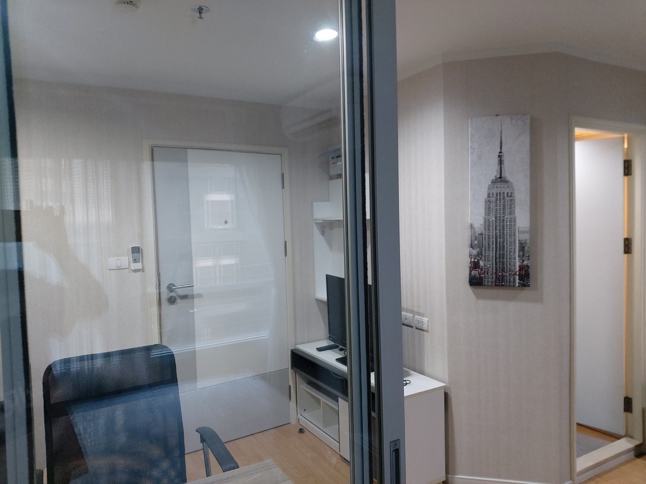 ขาย-เช่า คอนโดลุมพินี เพลส ศรีนครินทร์หัวหมาก-Airportlink 1 ห้องนอน 1 ห้องน้ำ ตึก A ชั้น 2