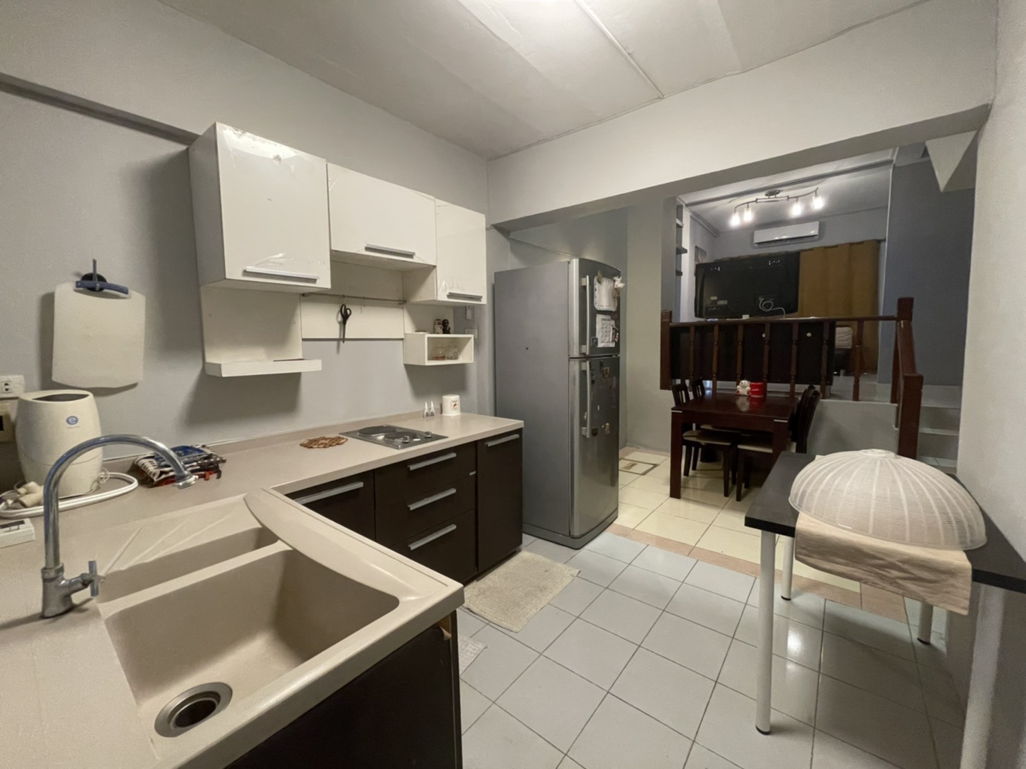 ให้เช่า ทาวน์โฮม รัชดา-สุทธิสาร 5 ห้องนอน (170 m2) ใกล้ MRT สุทธิสาร/ห้วยขวาง 35,000 บาท/เดือน !!