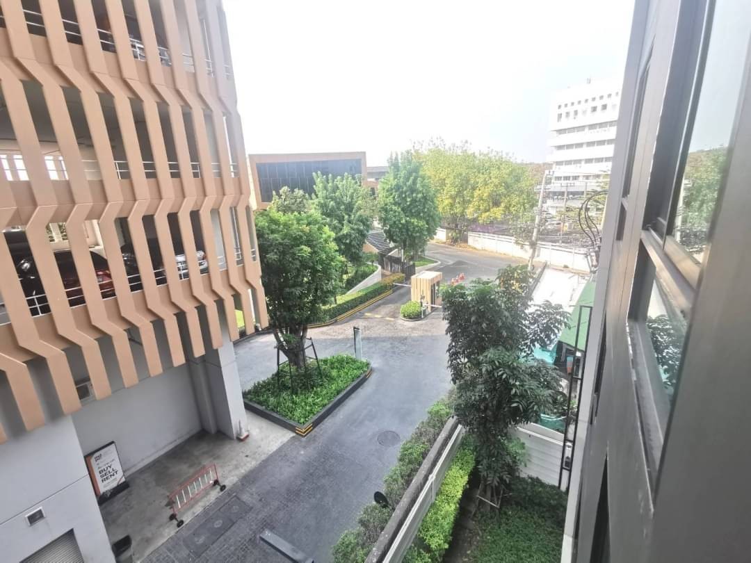 ให้เช่า((ราคาถูก)) คอนโด น็อตติ้งฮิลล์จตุจักร อินเตอร์เชนจ์ Notting Hill Jatujak - Interchange ห้องสตูดิโอ ขนาด 27 ตร.ม. ชั้น 4 ใกล้BTSหมอชิตและMRTจตุจักร