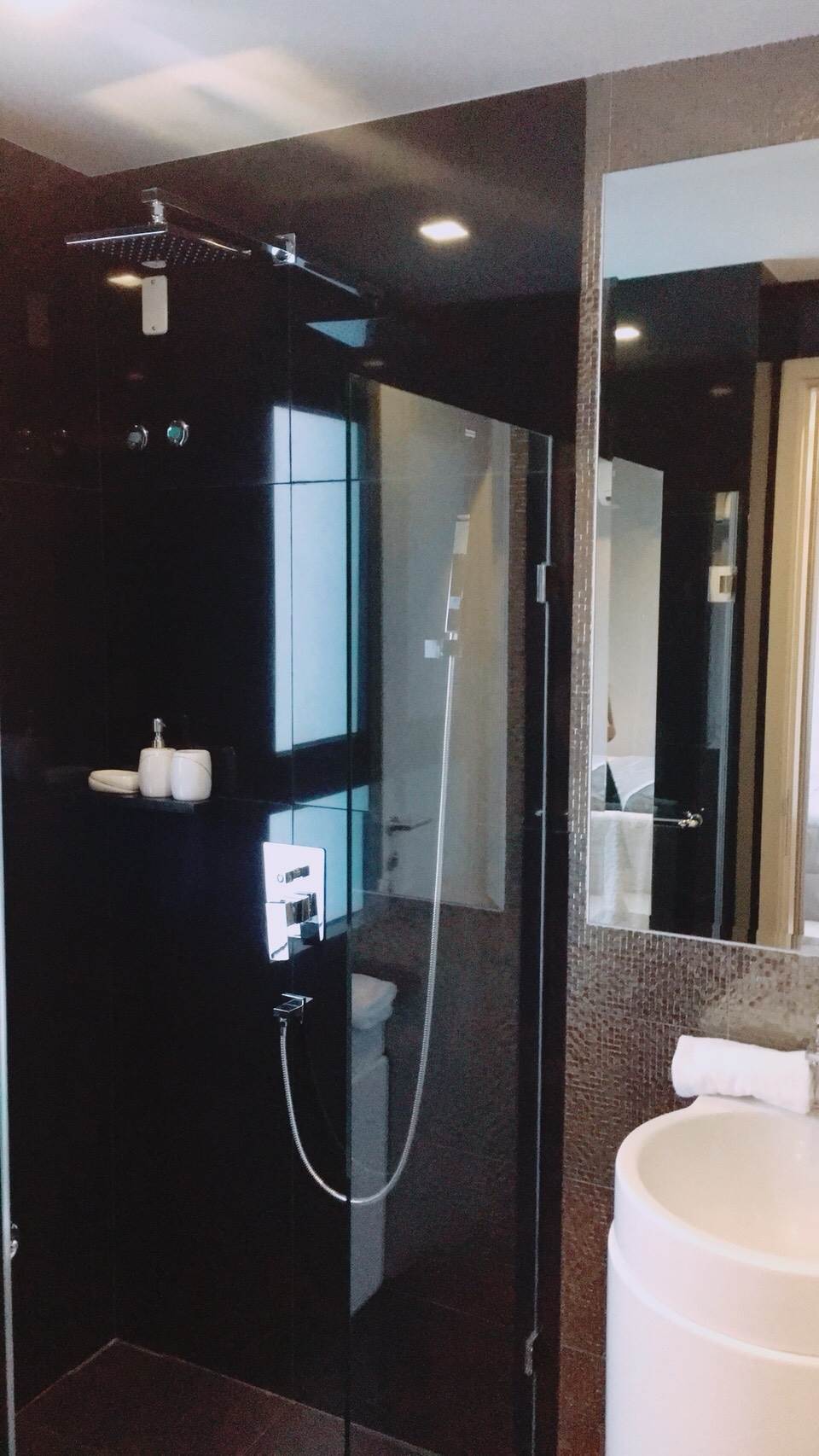 ขายคอนโด Rhythm Sukhumvit 36-38 (ริทึ่ม สุขุมวิท 36-38) 1 ห้องนอน