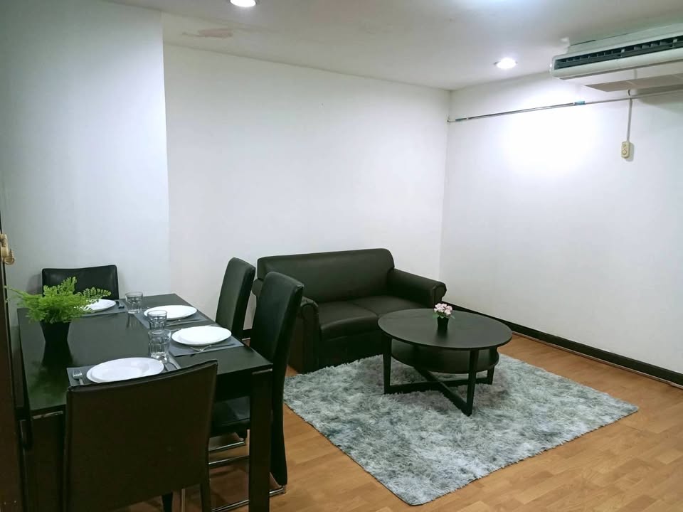 ให้เช่าคอนโด วอเตอร์ฟอร์ด พาร์ค ทองหล่อ 5 / For Rent Waterford Park Thonglor 5 (English below)
