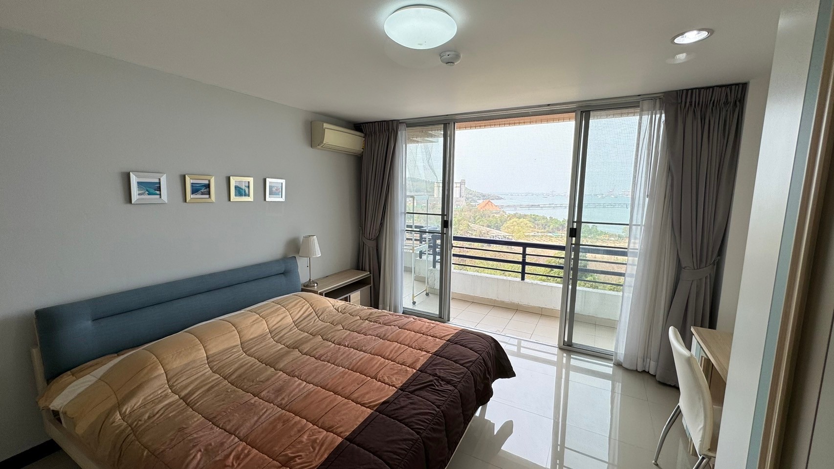 ให้เช่าคอนโด Rama Harbour view condo (รามา ฮาร์เบอร์ วิว คอนโด) ชั้น 7 วิวทะเล 2 ห้องนอน 2 ห้องน้ำ ขนาด 110 ตรม + พื้นที่ระเบียง