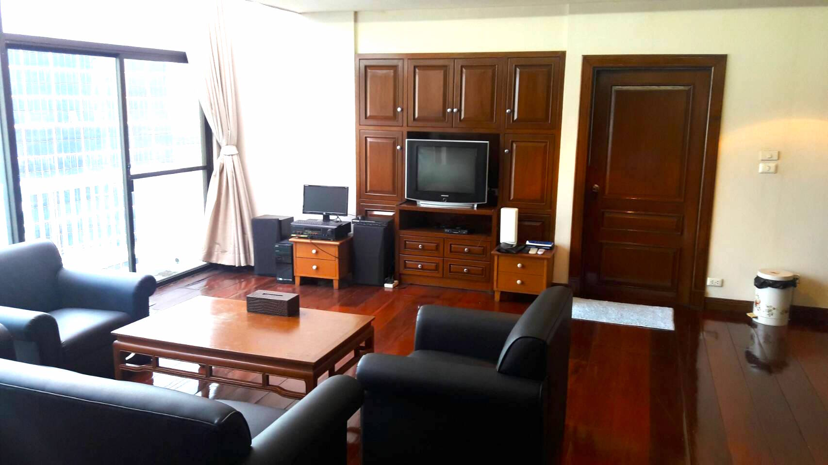 ให้เช่าคอนโด The Waterford Condominium (เดอะ วอเตอร์ฟอร์ด คอนโดมิเนียม) 4 ห้องนอน