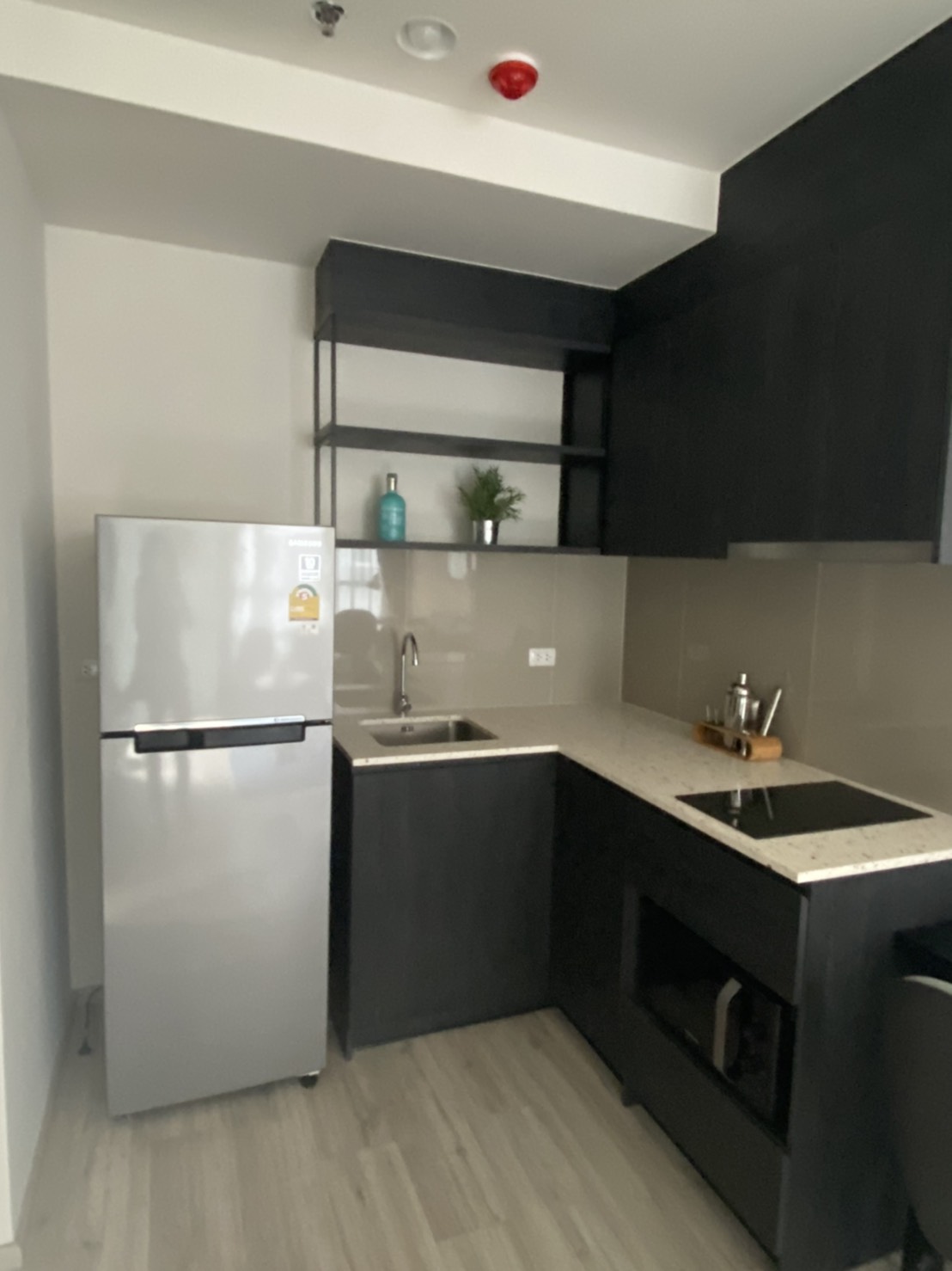 ให้เช่าคอนโด XT Huaykwang (เอ็กซ์ที ห้วยขวาง) มีขนาด 1 ห้องนอนและ 2 ห้องนอน ขนาด 29 ตรมขึ้นไป