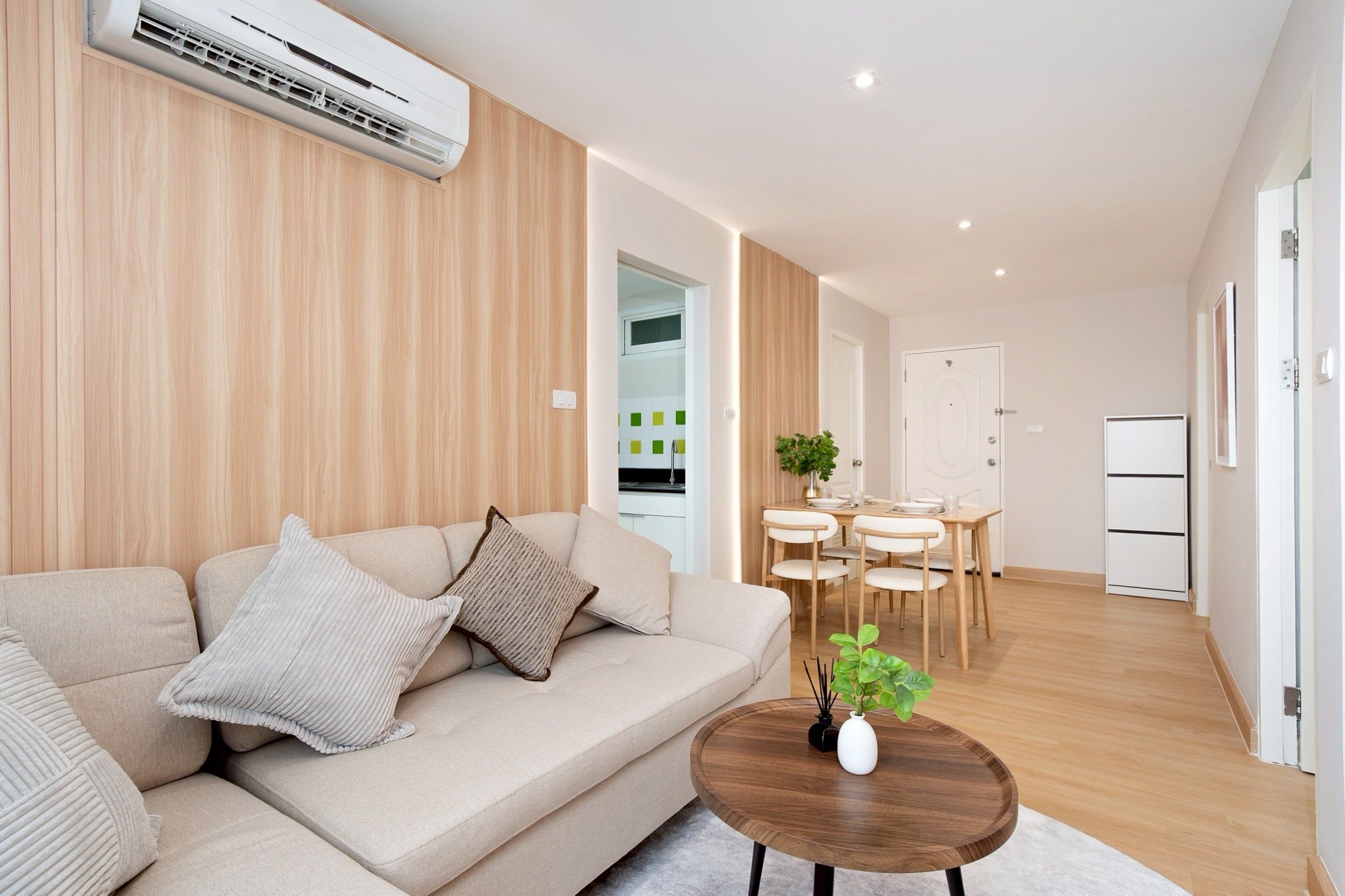 ðĄâĻ āļāļēāļĒāļāļāļāđāļ āđāļāļĢāļĄāļŠāļīāļĢāļī āļāļđāļāļĩāļ āļāļēāļĢāđāļ āļāļāļāđāļāļĄāļīāđāļāļĩāļĒāļĄ / Premsiri Boutique Park Condominium âĻ