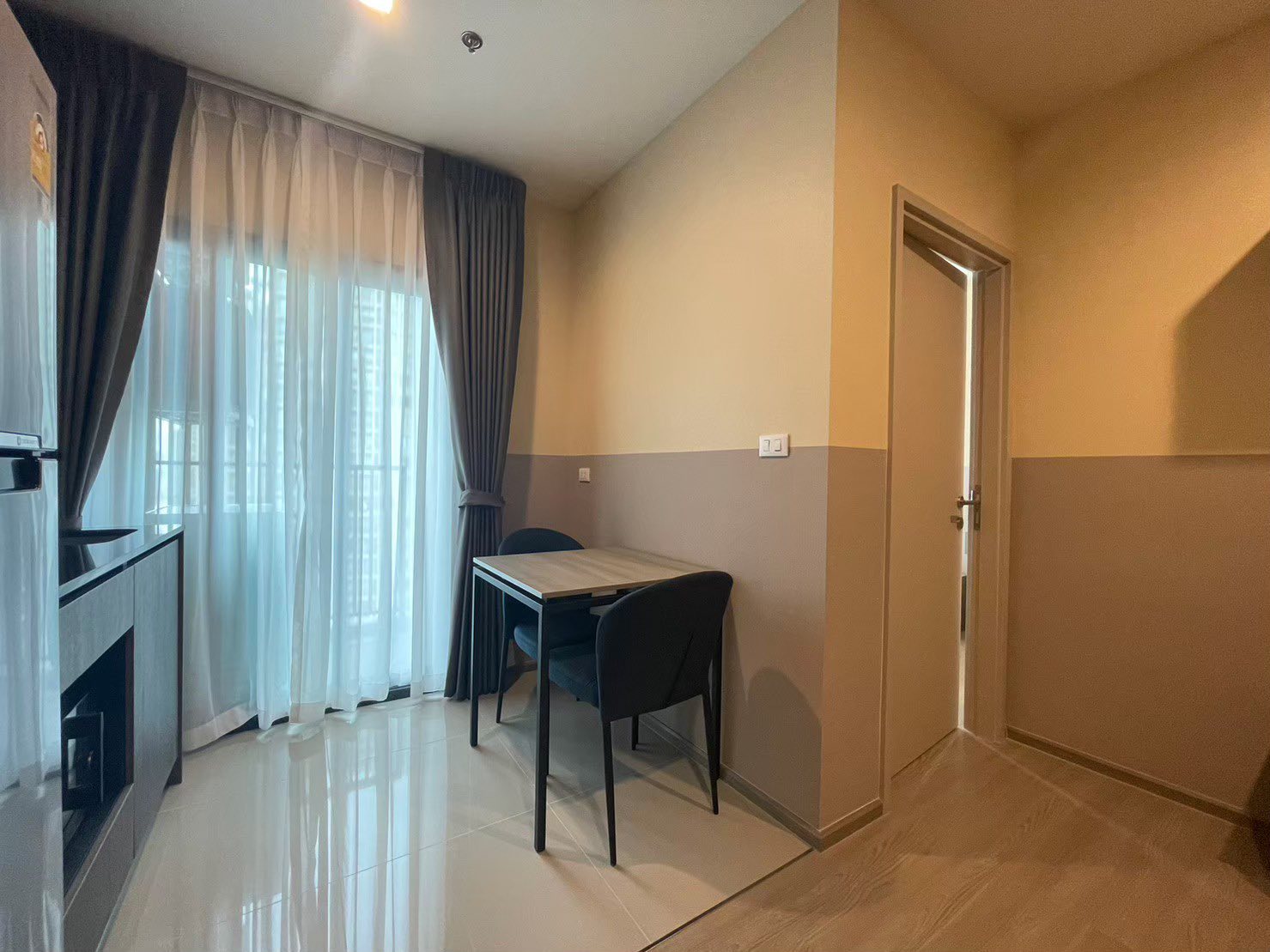 🏢 ปล่อยเช่า คอนโด The Base เพชรบุรี-ทองหล่อ (THE BASE Phetchaburi-Thonglor)