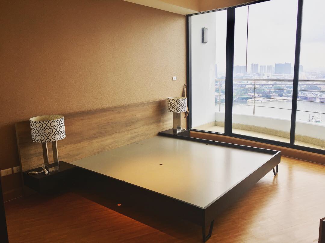 ให้เช่าคอนโด Supalai Casa Riva (ศุภาลัย คาซ่า ริวา) ให้เช่าคอนโด 2 ห้องนอน 2 ห้องน้ำ ชั้น 22 ขนาด 104 ตรม