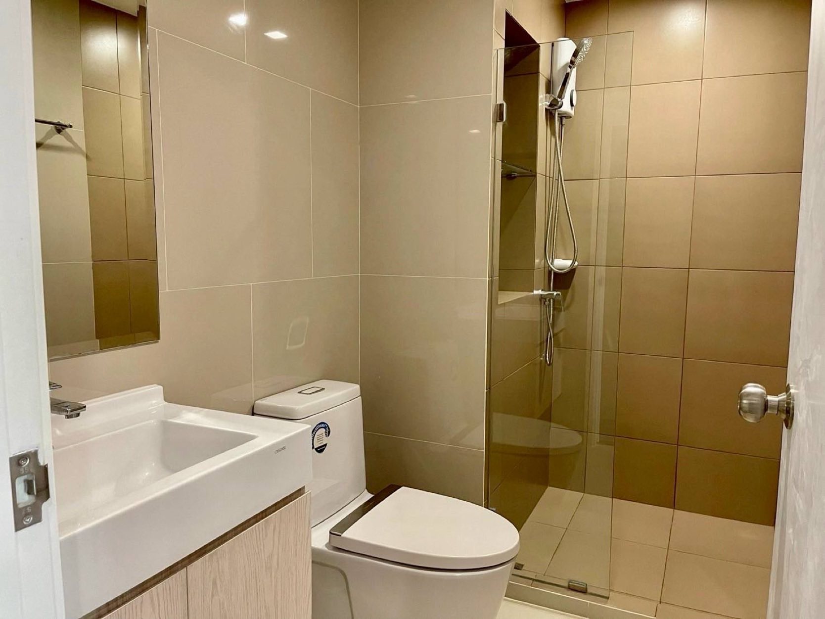 ปล่อยเช่า คอนโด Rich Park @Triple Station 💰 ค่าเช่า 16,000 บาท/เดือน ภาพถ่ายจากห้องจริง สภาพห้องตามรูป