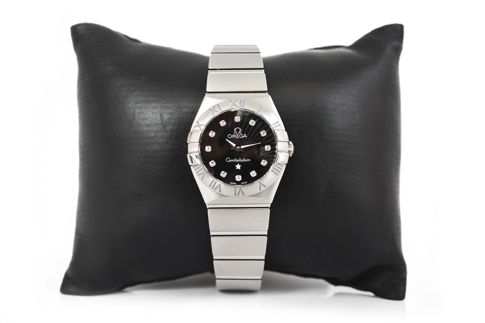 Omega Constellation Lady Size Quartz หน้าดำ หลักเพชร รุ่นใหม่