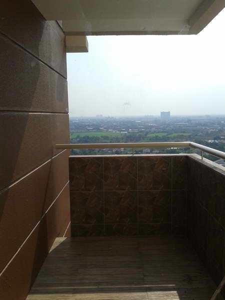 ให้เช่า คอนโด Lake View พื้นที่ 118 ตรม. 3ห้องนอน 3ห้องน้ำ วิวทะเลสาบ เมืองทองธานี ชั้น 28, 1 ห้องนั่งเล่น 1 ห้องครัว 2ระเบียง