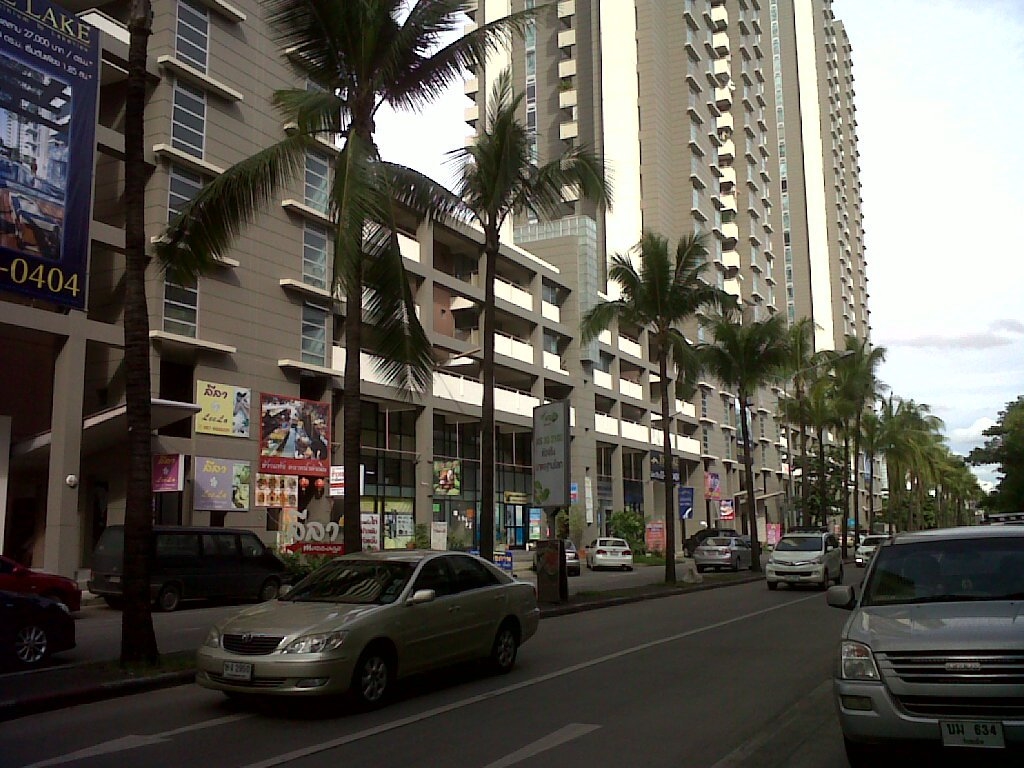 ขายและเช่า Lake View เลควิว คอนโด 80 ตรม. 2 นอน 2 น้ำ วิวทะเลสาบ เมืองทองธานี ห้อง 2 ห้องนอน 2 ห้องน้ำ 1 ห้องนั่งเล่น 1 ห้องครัว