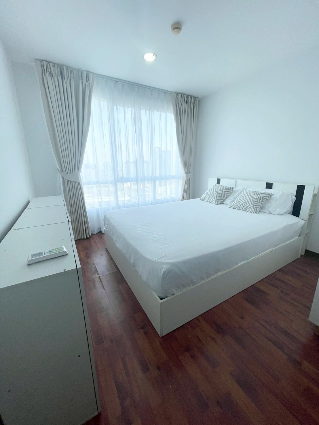 ให้เช่าคอนโด บางกอก ฮอไรซอน รามคำแหง / For Rent Bangkok Horizon Ramkhamhaeng (English below)