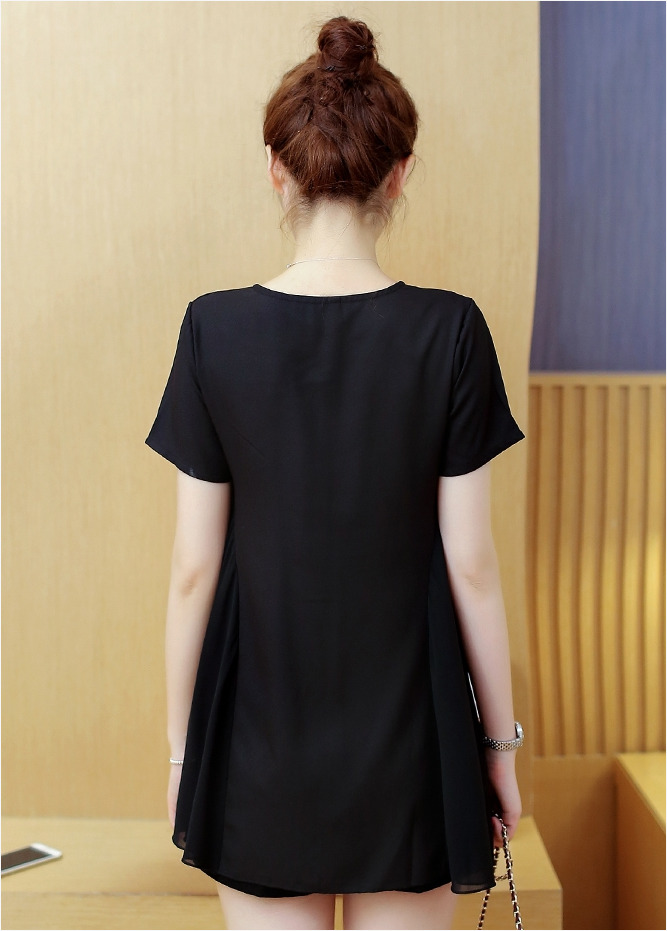 เสื้อแฟชั่นสีดำ ทรงปล่อย ผ้าชีฟอง ลุคเรียบๆ สวย ดูดี ใส่สบาย