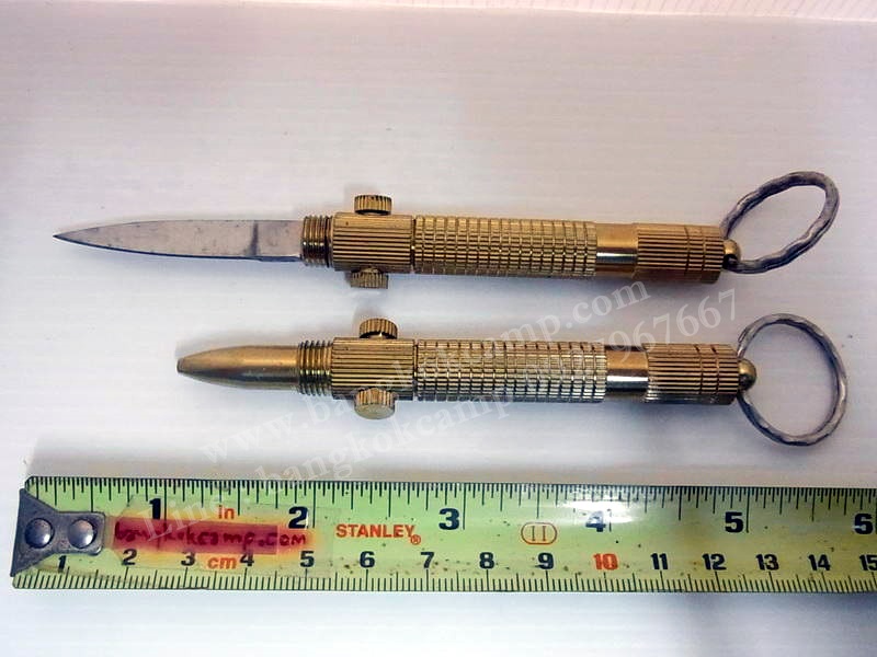 พวงกุญแจ ปากกา(ซ่อนมีด)...งานกลึงทองเหลือง รุ่นเก่า ใหม่เก่าเก็บอย่างดี (สภาพเหมือนใหม่) ...สีทอง