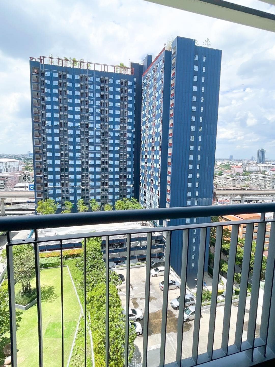 ขายคอนโด Aspire Rattanathibet 2 (แอสไพร์ รัตนาธิเบศร์ 2 ) ถูกกว่าเช่า !!! ผ่อน 7,xxx บาท