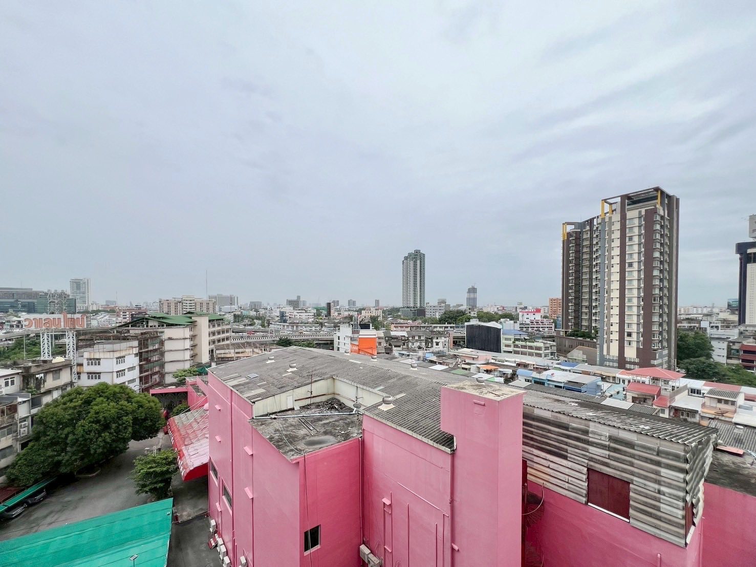 ✨ ให้เช่าห้องใหม่แกะกล่อง! พร้อมอยู่ @ ชีวาทัย ปิ่นเกล้า (Chewathai Pinklao)