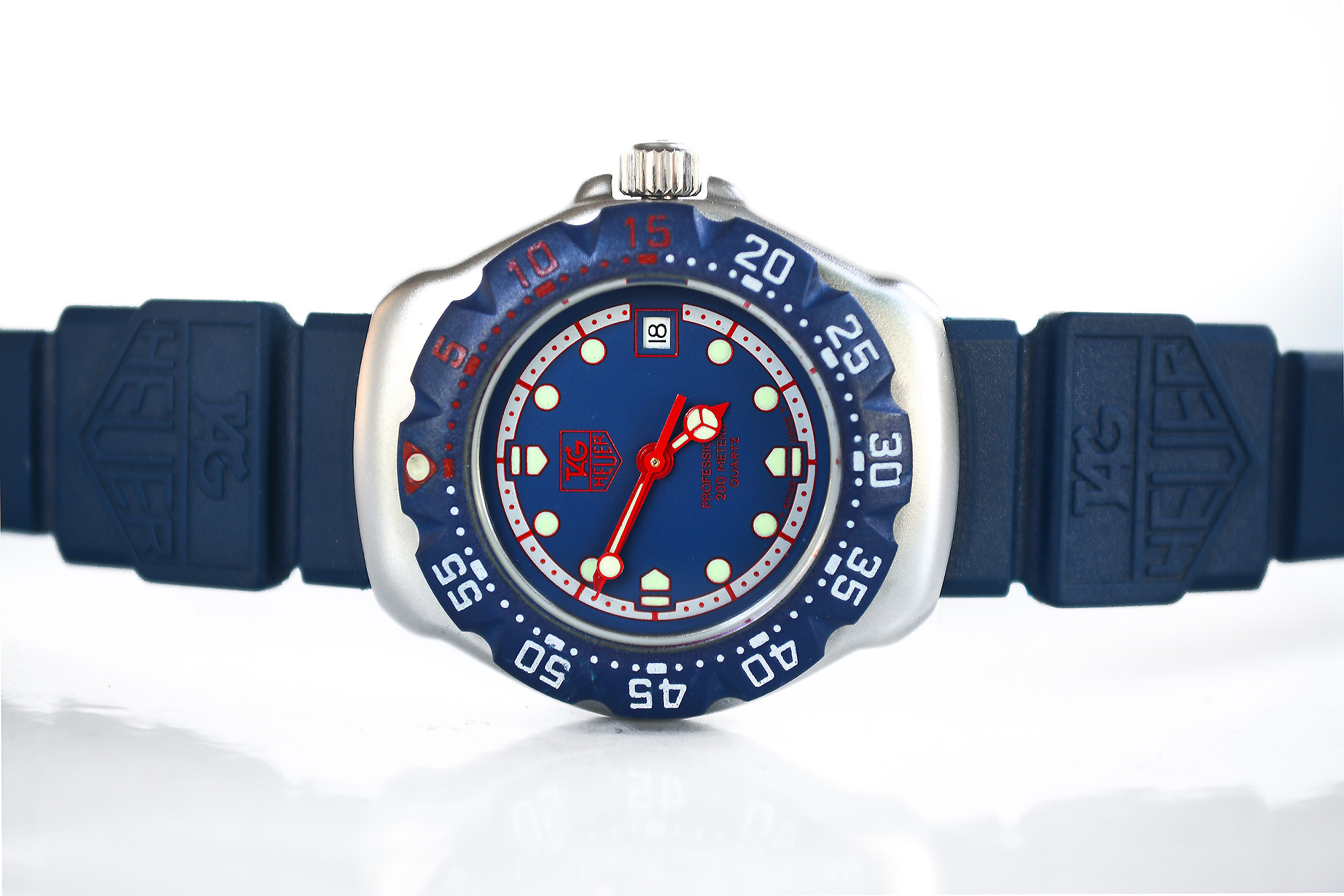 Tag Heuer F1 Classic lady size หน้าน้ำเงิน (Sold)