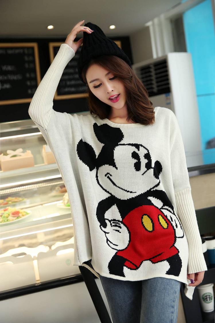 fashion เสื้อกันหนาวไหมพรมแฟชั่น ลายการ์ตูน มิกกี้เม้าส์ สีขาว น่ารักๆ ใส่เที่ยว