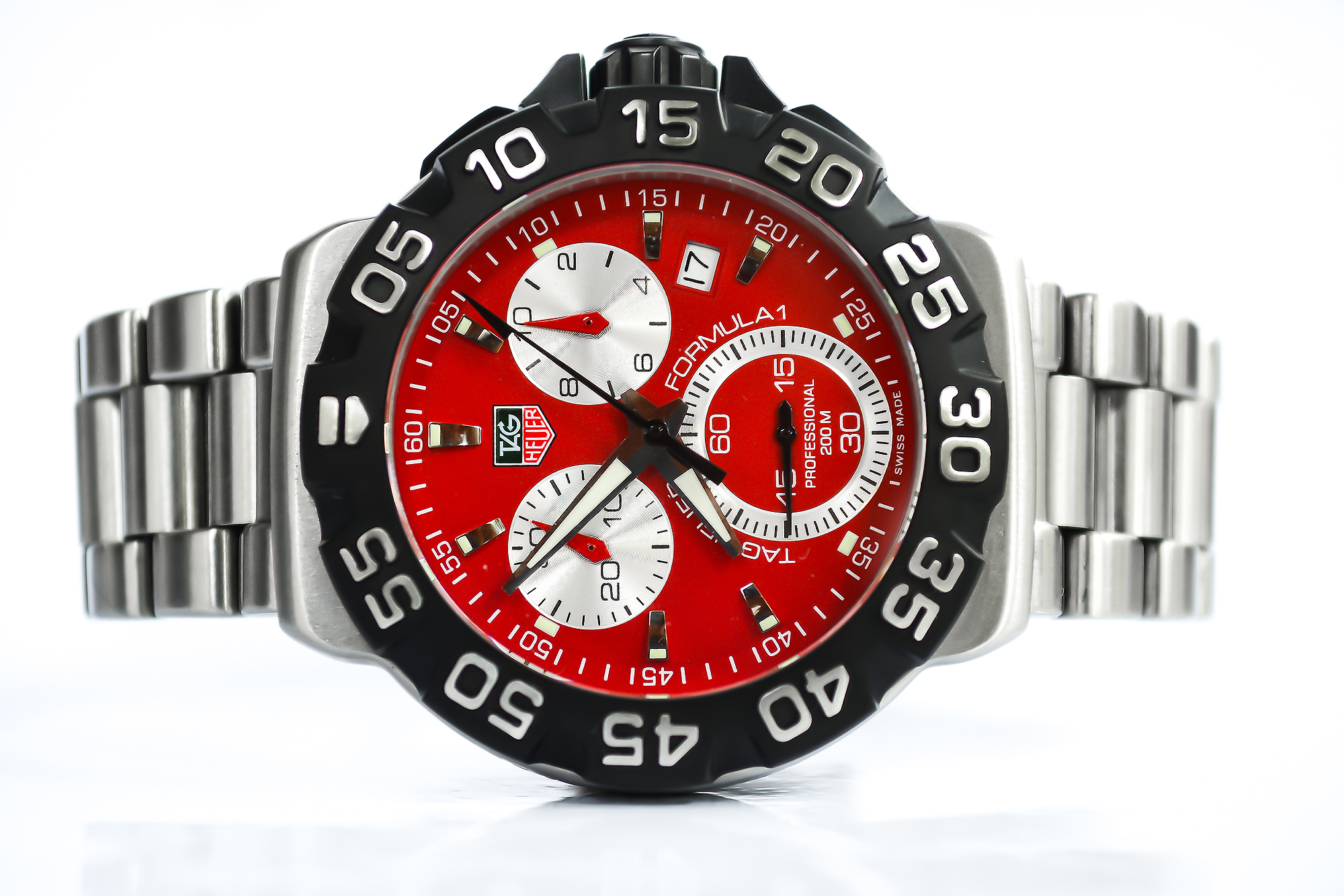 Tag Heuer F1 Chronograph Man Quartz หน้าแดง(Sold)