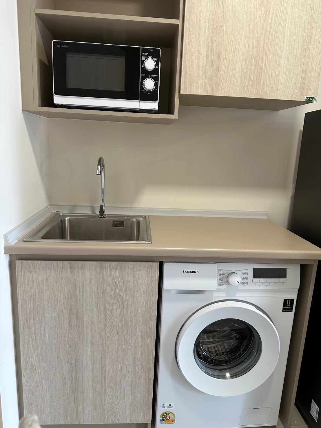 ให้เช่าคอนโด dcondo hype rangsit (ดีคอนโด ไฮป์ รังสิต) คอนโดทำเลดีที่อยู่ติดถนนใหญ่ ตรงข้าม ม.กรุงเทพ