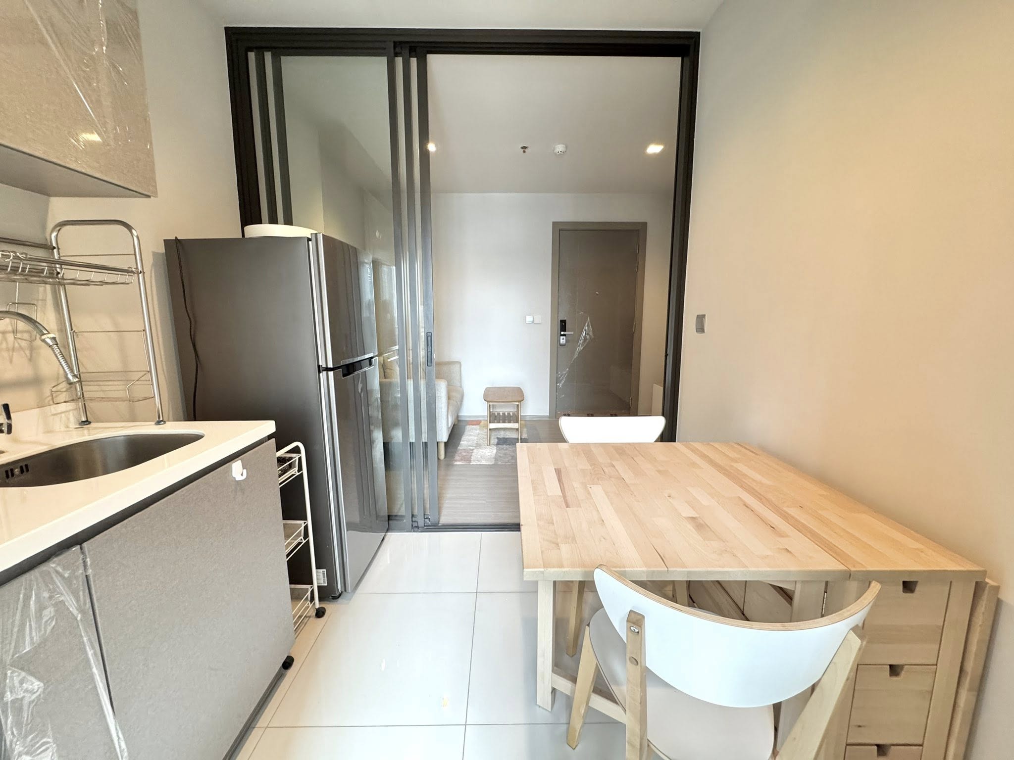 ✨ ปล่อยเช่า! คอนโด Life Asoke–Rama 9 💥 ห้องสวย ชั้น 18 พร้อมเข้าอยู่ ใจกลางพระราม 9 ทำเลฮอต!