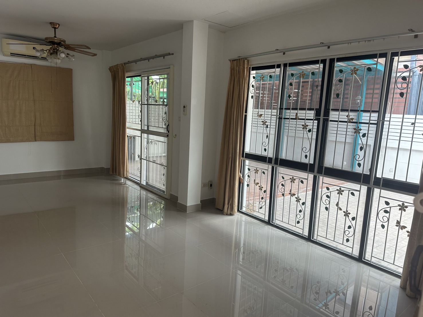 ขายบ้านเดี่ยวรีโนเวทใหม่ทั้งหลัง Baan Fah Piyarom Nesto - บ้านฟ้าปิยรมย์ เนสโต้ ลำลูกกา คลอง 6