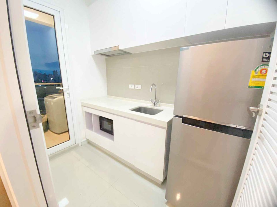 ให้เช่าคอนโด T.C. Green (ที.ซี. กรีน) ช่วงโปรโมชั่นจ้าา ลด 2000 บาท จำนวน 6 เดือน