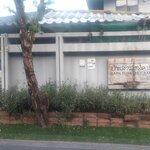 ให้เช่าบ้านเดี่ยว 2 ชั้น ซอยลาดพร้าว 1 แยก 25 มี 5 ห้องนอน 3 ห้องน้ำ 1 ห้องครัว 1 ห้องรับแขก นอกบ้านมีห้องเก็บของ