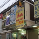 ขายตึกแถวอาคารพาณิชย์ 5 ชั้น ห้องมุม ชั้นลอยต่อเติมเต็มพื้นที่ มีชั้นใต้ดิน หน้ากว้าง 6 เมตร ตัวตึกติดถนนใหญ่