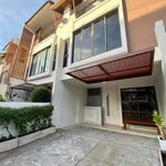 🏠 ให้เช่าทาวน์โฮม 3 ชั้น สไตล์โมเดิร์น Cozy Modern Style📍 โครงการ The Private สุขุมวิท 97/1 (ใกล้ BTS บางจาก เพียง 800 เมตร)