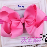 ชมพู