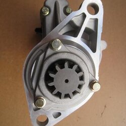 ไดสตาร์ท Isuzu NPR 120แรง 4HF1 ตะเกียบนอก 11T CCW (ใหม่)