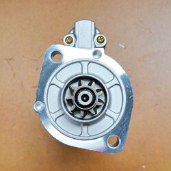 ไดสตาร์ท Kubota V3300 M9540 M7040 DC95 9T 12V (ใหม่)