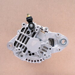 ไดชาร์จ Mitsubishi FUSO 6D31 ไม่มีปั๊ม 2ร่องA 24V 45A (ใหม่)