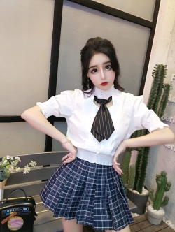 พรีอออเดอร์ : ชุดเซ็ทแฟชั่นสไตล์นักเรียนญี่ปุ่น JK เสื้อเชิ๊ตสีขาว + กระโปรงหลากสีตามแบบ