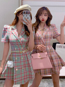 พรีออเดอร์ : เดรสแฟชั่นแขนสั้นลายสก็อต มีให้เลือก 2สี