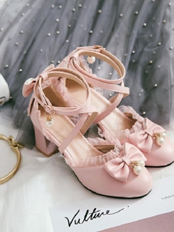 พรีออเดอร์ : รองเท้าแฟชั่นสไตล์ญี่ปุ่นน่ารักๆ ประดับโบว์และมุก รุ่นสายไขว้ มีโบว์ใหญ่ด้านหลัง สูง 6.5 ซม. หนัง PU ( มีให้เลือก 3 สี )
