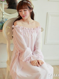 ชุดนอนชีฟองเกาะไหล่ แขนยาวสไตล์เจ้าหญิง แบรนด์ HIGHNESS