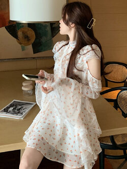 พรีออเดอร์ : เดรสชีฟองแฟชั่นน่ารักๆ พิมพ์ลายตามแบบแขนยาว