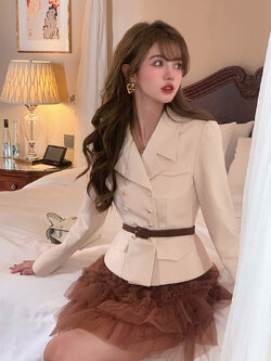 Acaine : พรีออเดอร์ เสื้อสูทแฟชั่นแขนยาวเปิดไหล่ มีเข็มขัดตามแบบ แบรนด์แท้