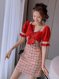 Palglg : พรีออเดอร์เดรสแฟชั่นสไตล์เกาหลีสีแดงลายสก็อต แบรนด์แท้