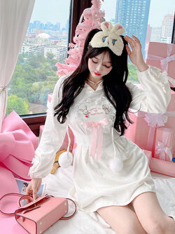 Summer Joy : พรีออเดอร์ เดรสแขนยาวฤดูหนาวจั๊มเอว มีฮู๊ดน่ารักๆ มีให้เลือก 2สี แบรนด์แท้