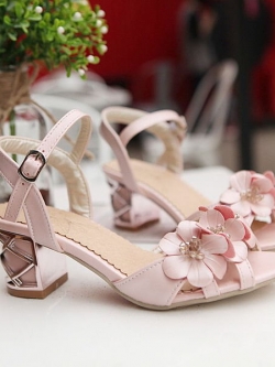 พรีออเดอร์ : รองเท้าแฟชั่นสไตล์ญี่ปุ่นแบบสวยหวาน หนัง PU สูง 5.5 ซม.